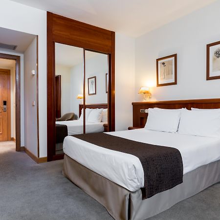 Rafaelhoteles Ventas Madrid Bagian luar foto